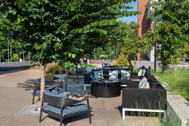 620 Hedrick Ridge Road 112, Cary, NC 27519