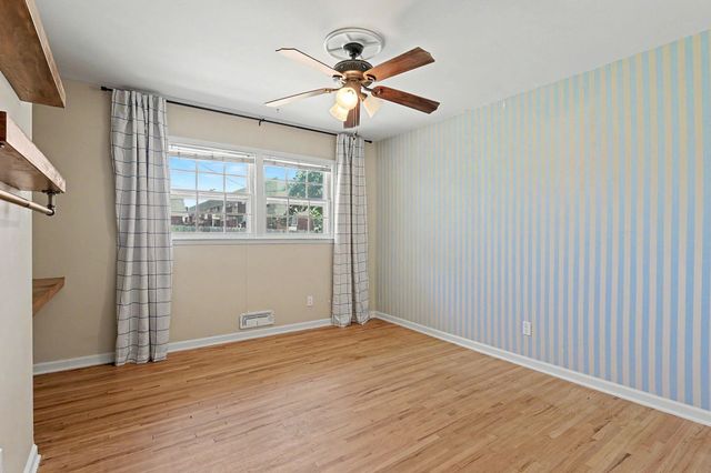 6414 E 12th St, Wichita, KS 67206