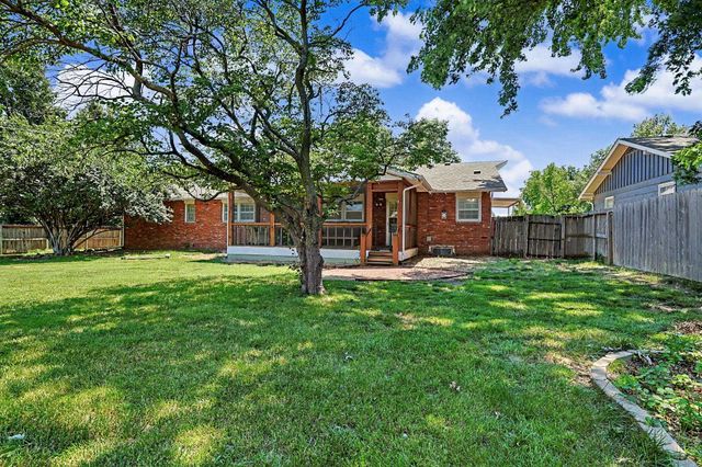 6414 E 12th St, Wichita, KS 67206