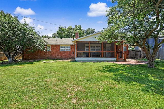 6414 E 12th St, Wichita, KS 67206