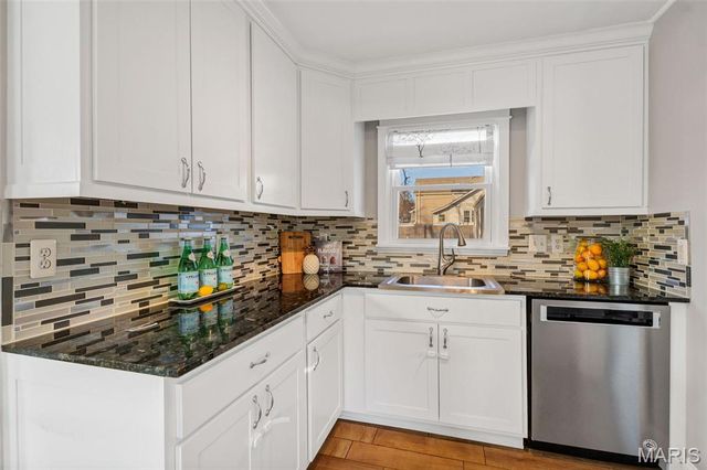 651 Cleveland Avenue, Kirkwood, MO 63122