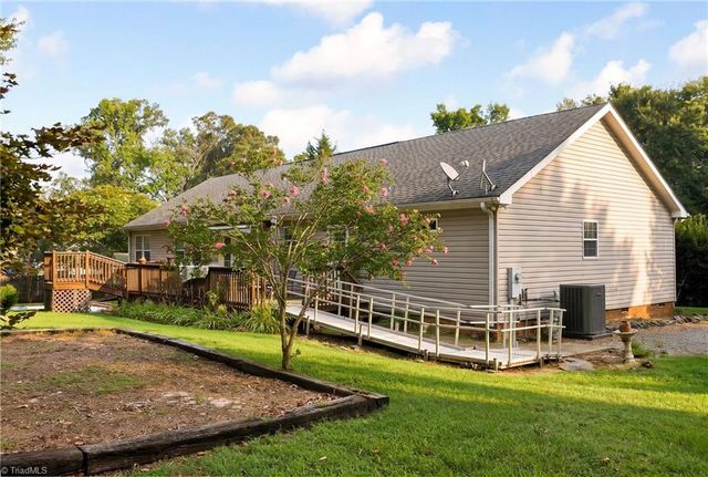 251 Star Light Drive, Lexington, NC 27295
