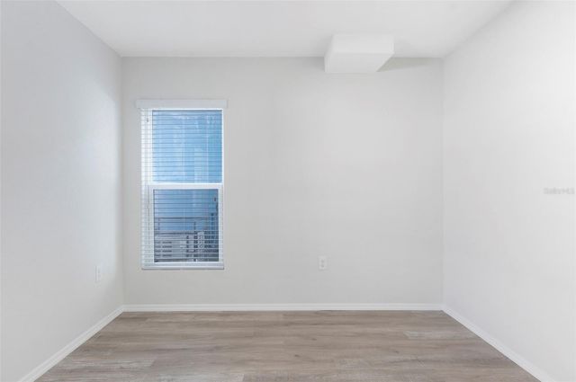 454 21ST STREET N, St Petersburg, FL 33713