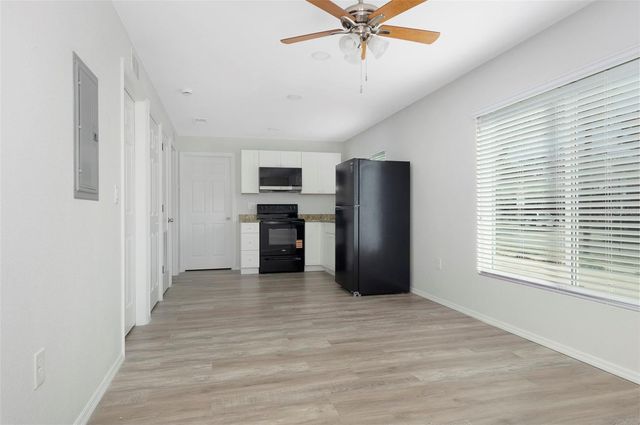 454 21ST STREET N, St Petersburg, FL 33713