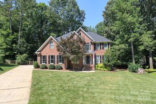 5051 Carillon Way, Charlotte, NC 28270