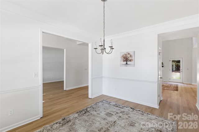 2700 Piersland Drive, Matthews, NC 28104