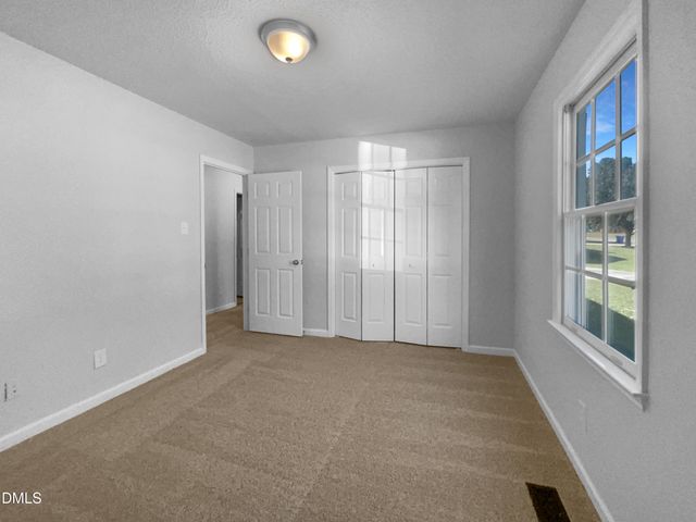 2709 Leabrook Drive, Fayetteville, NC 28306