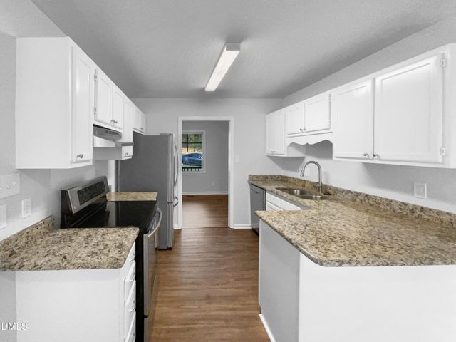 2709 Leabrook Drive, Fayetteville, NC 28306