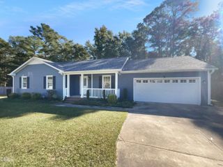 2709 Leabrook Drive, Fayetteville, NC 28306