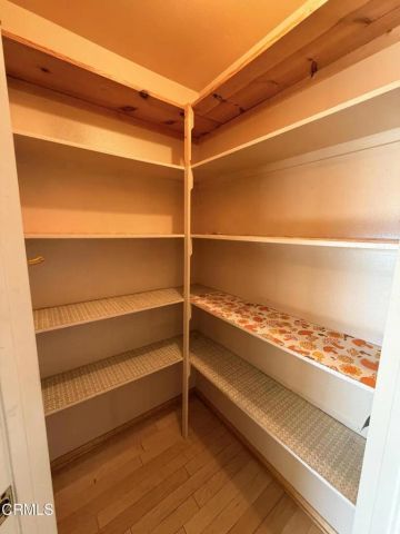 8672 Henderson Road, Ventura, CA 93004