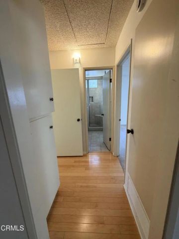 8672 Henderson Road, Ventura, CA 93004