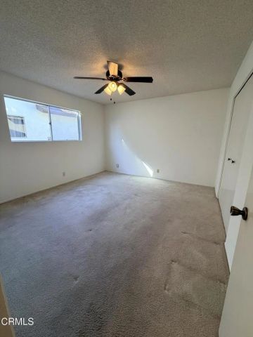 8672 Henderson Road, Ventura, CA 93004