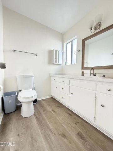 8672 Henderson Road, Ventura, CA 93004