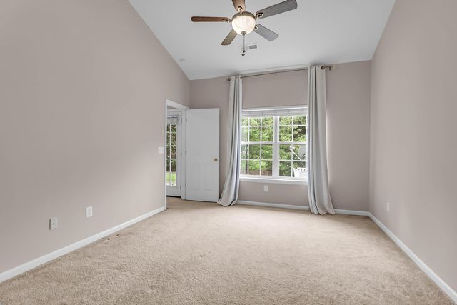 8712 Grassy Oak Trail, North Charleston, SC 29420