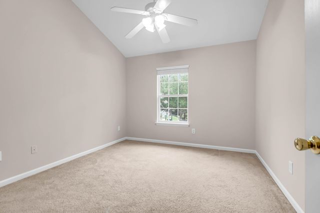 8712 Grassy Oak Trail, North Charleston, SC 29420