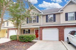 8712 Grassy Oak Trail, North Charleston, SC 29420