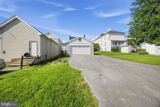 141 CUMBERLAND ST, Clear Spring, MD 21722