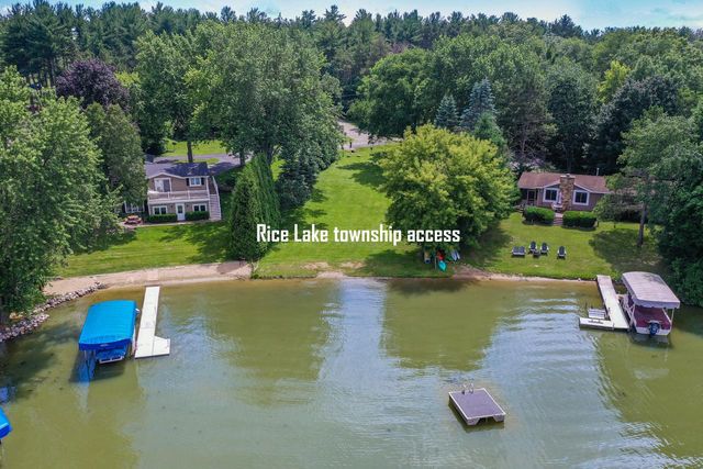 W8131 Bay View DRIVE, Whitewater, WI 53190