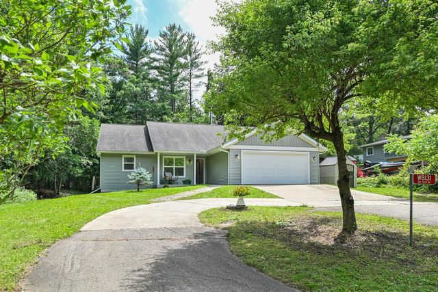 W8131 Bay View DRIVE, Whitewater, WI 53190