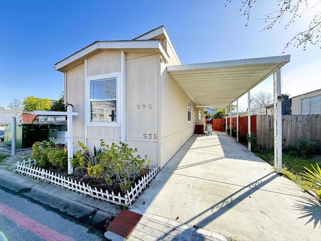 595 Hermitage Drive, San Jose, CA 95131