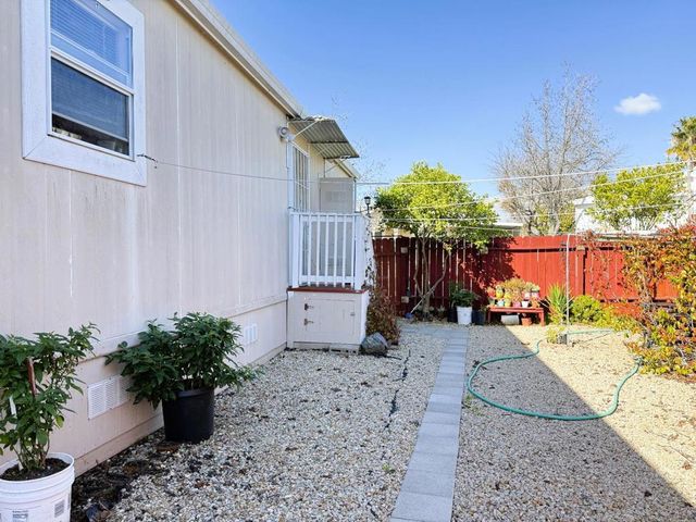 595 Hermitage Drive, San Jose, CA 95131