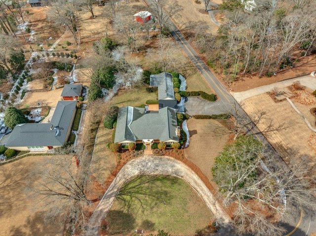 2600 Club Drive, Spartanburg, SC 29302