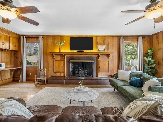 2600 Club Drive, Spartanburg, SC 29302