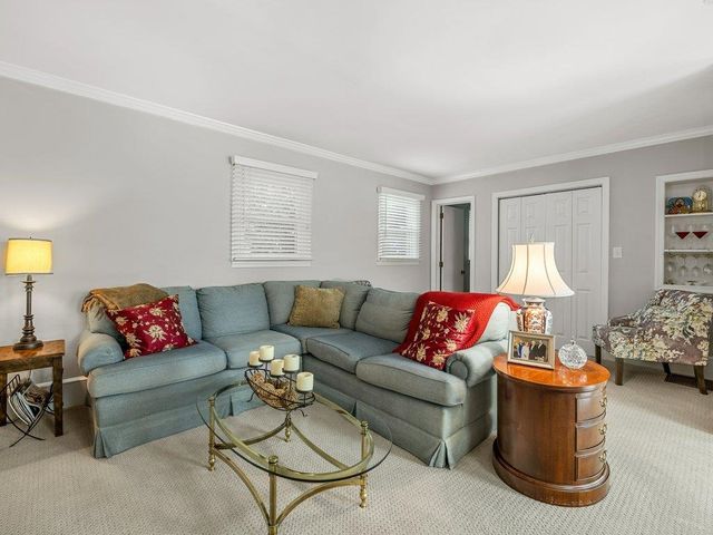 2600 Club Drive, Spartanburg, SC 29302