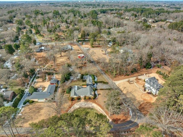 2600 Club Drive, Spartanburg, SC 29302