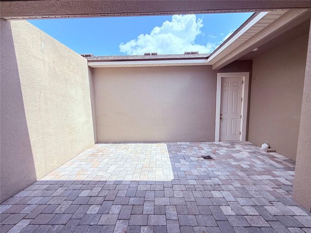 16527 PRAIRIE SCHOOL DRIVE, Winter Garden, FL 34787