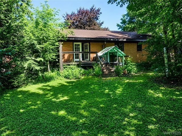 2963 Cloverbank Rd Road, Hamburg, NY 14075