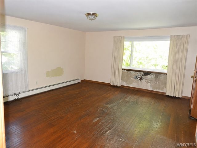 2963 Cloverbank Rd Road, Hamburg, NY 14075