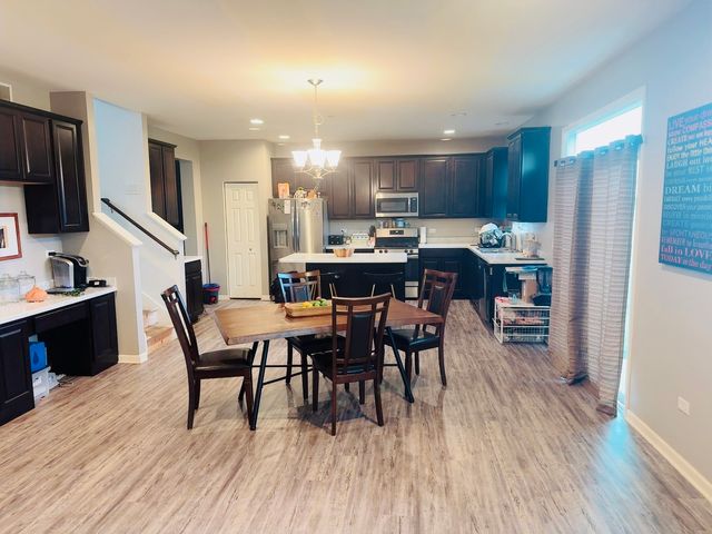 137 Lawrence Lane, Matteson, IL 60443