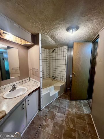 128 N Robbie Drive, Macon, GA 31217