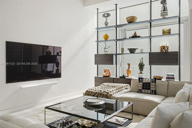 4701 N Meridian Ave 208, Miami Beach, FL 33140