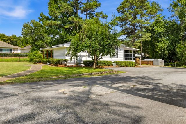 3204 Weems Road, Columbus, GA 31909