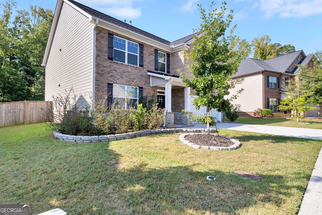 3152 Hawthorn Farm Boulevard, Loganville, GA 30052 — photo 2