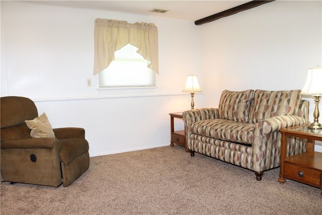 4 Mercury Drive, Gates, NY 14624