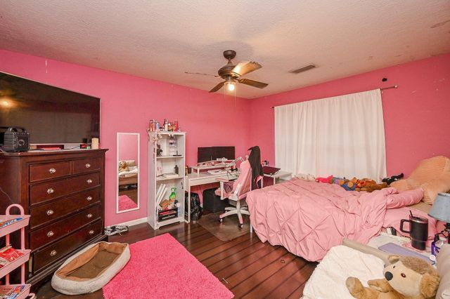 13739 Sablebend Lane, Houston, TX 77014