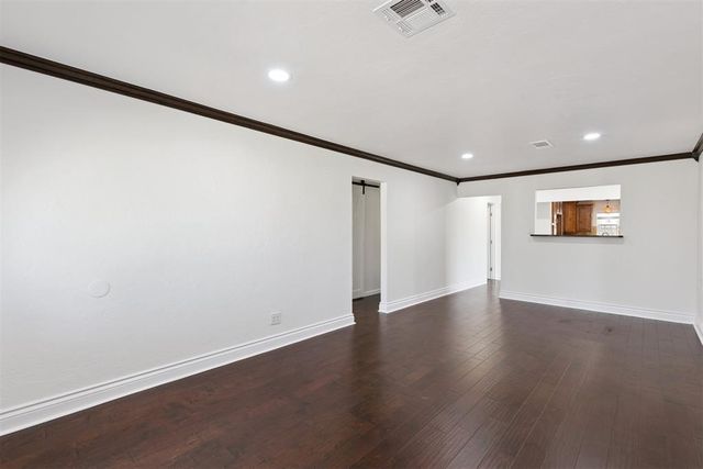 3228 Cashion Place, Oklahoma City, OK 73112