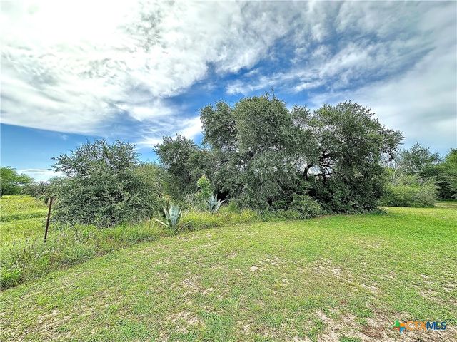 1780 Nursery Drive, Nursery, TX 77976
