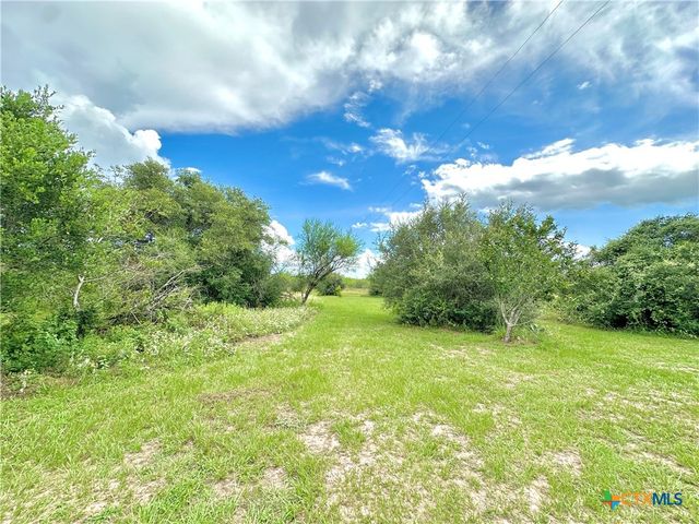 1780 Nursery Drive, Nursery, TX 77976
