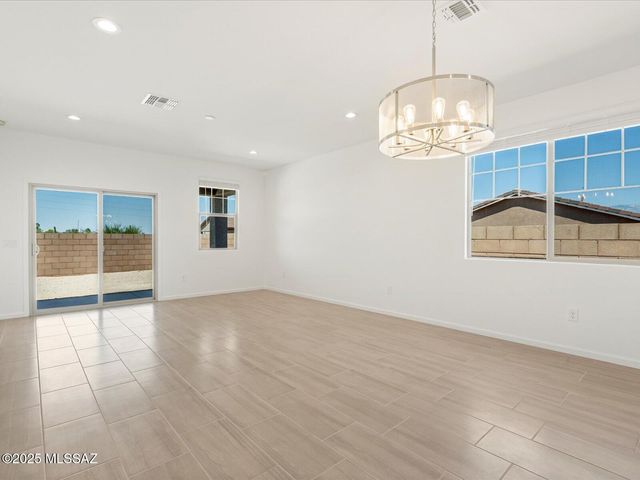 12688 E Caden Drive, Vail, AZ 85641