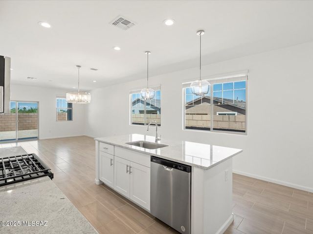 12688 E Caden Drive, Vail, AZ 85641