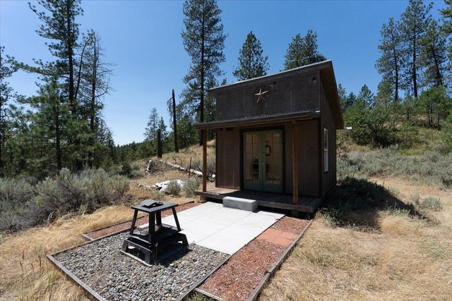 20803 W Euclid Rd, Spokane, WA 99022
