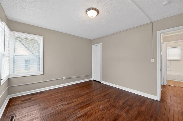 7413 E 56TH Terrace, Kansas City, MO 64129