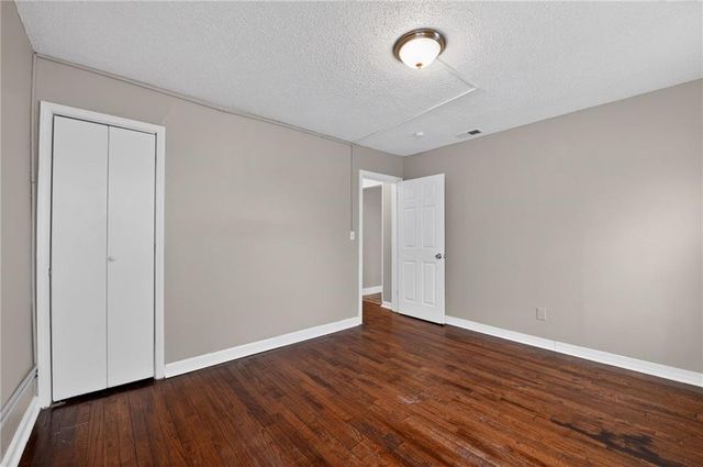 7413 E 56TH Terrace, Kansas City, MO 64129