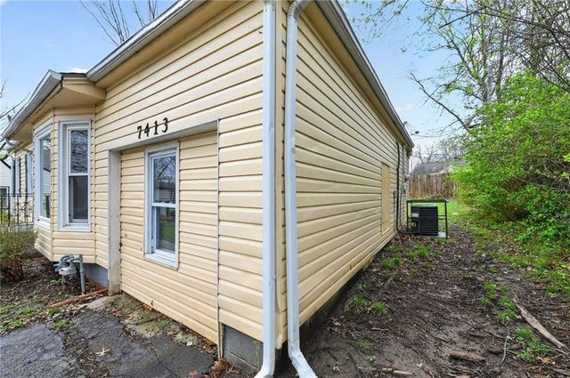 7413 E 56TH Terrace, Kansas City, MO 64129