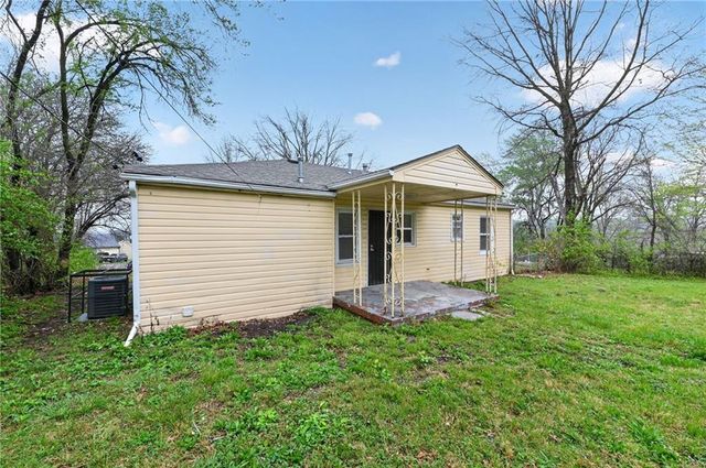 7413 E 56TH Terrace, Kansas City, MO 64129