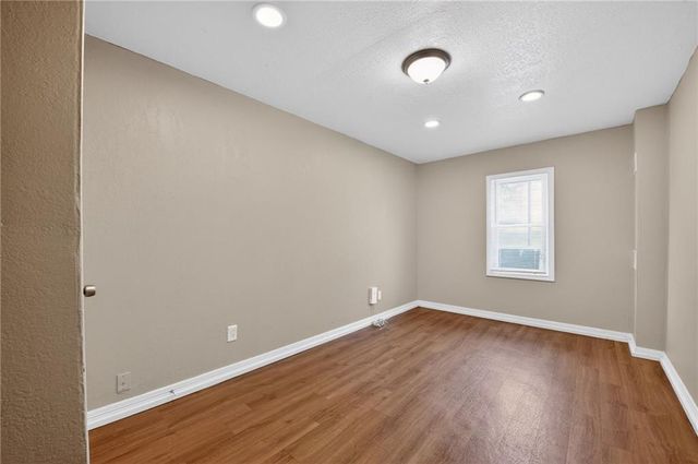 7413 E 56TH Terrace, Kansas City, MO 64129